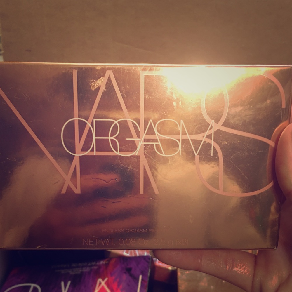 LE SOLD OUT NARS ENDLESS ORGASM PALETTE